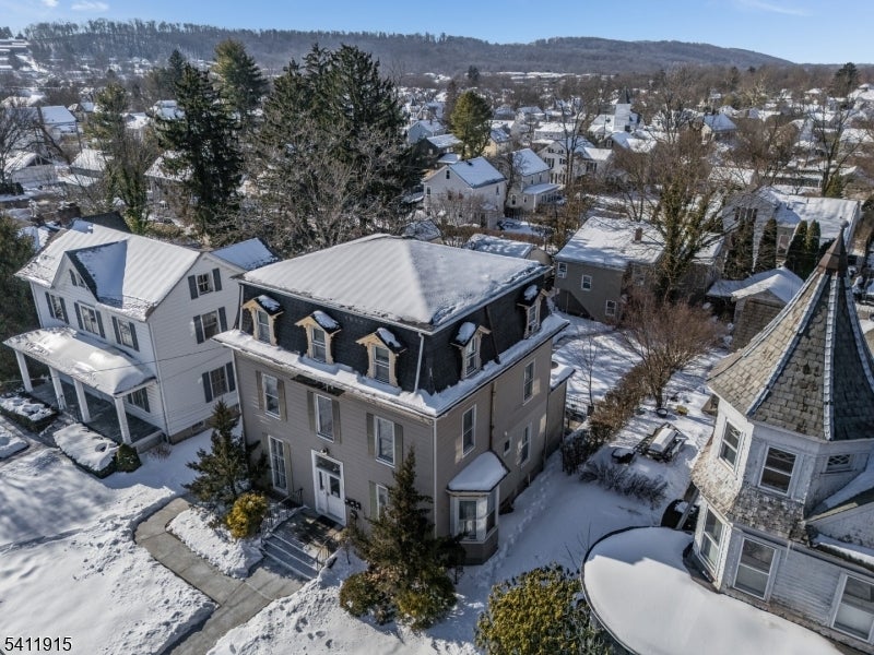 167 Belvidere Ave