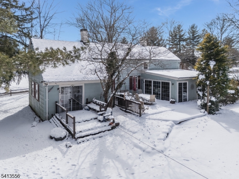 40 Sergeantsville Rd