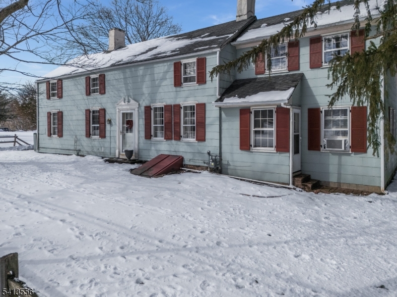 40 Sergeantsville Rd