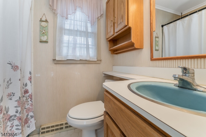 40 Sergeantsville Rd