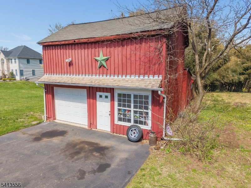 40 Sergeantsville Rd