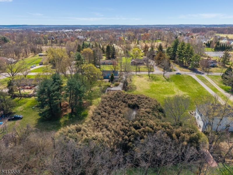 40 Sergeantsville Rd