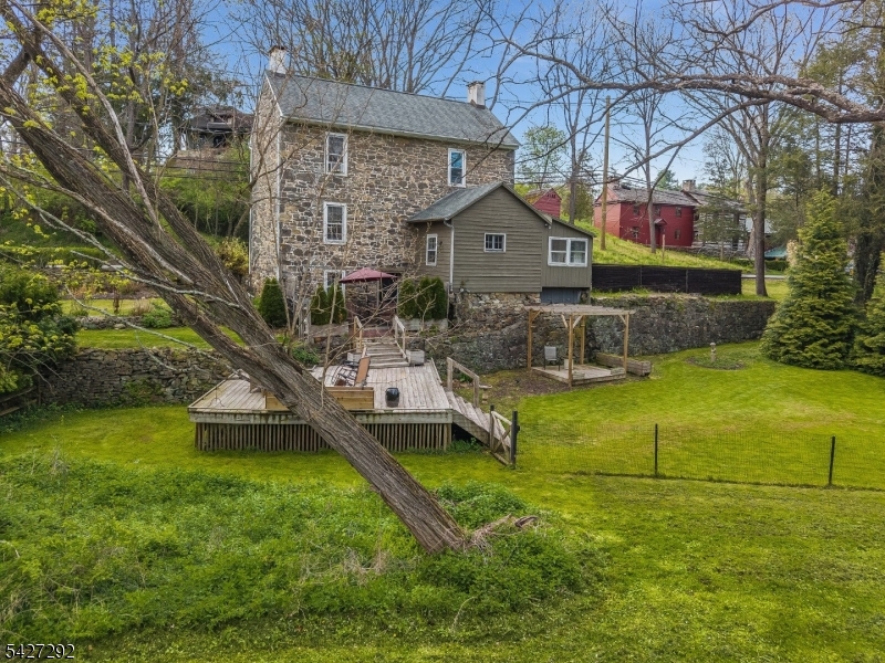 226 Finesville Road