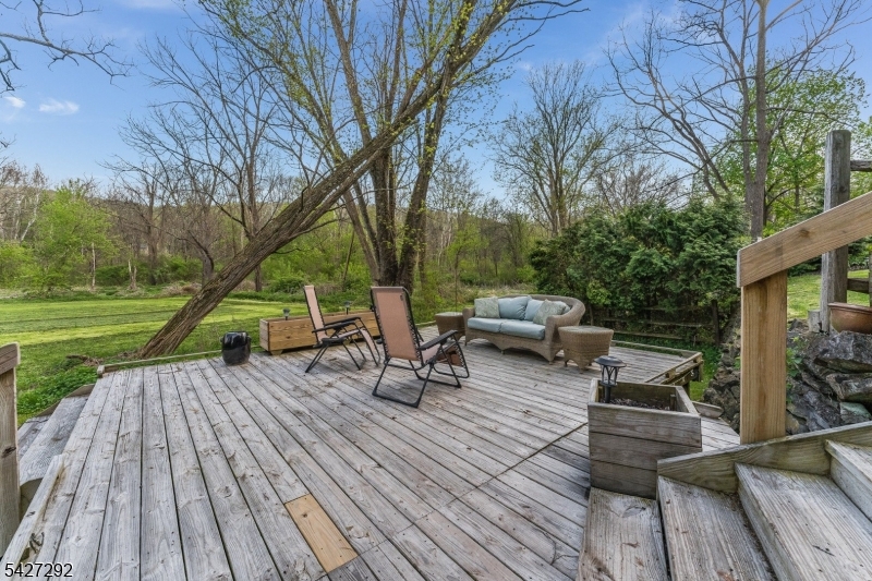 226 Finesville Road
