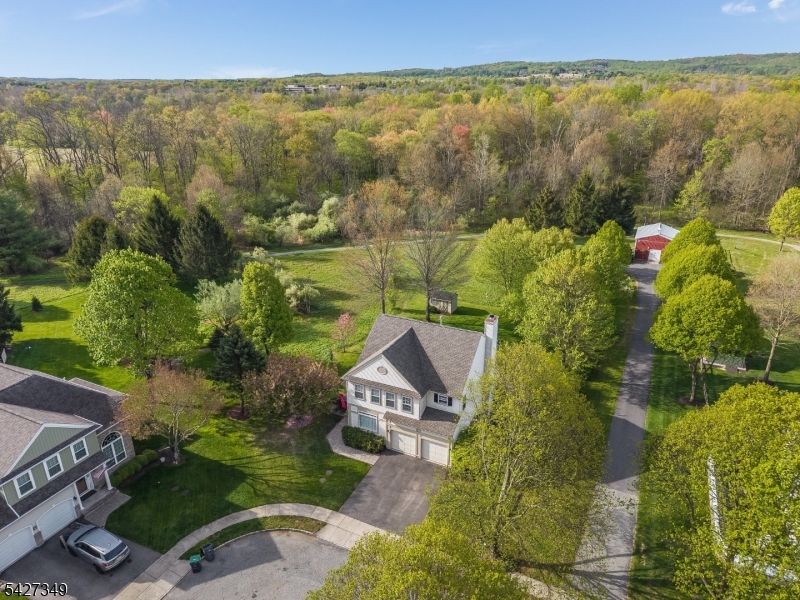 45 GRANDIN COURT