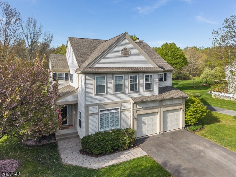 45 GRANDIN COURT