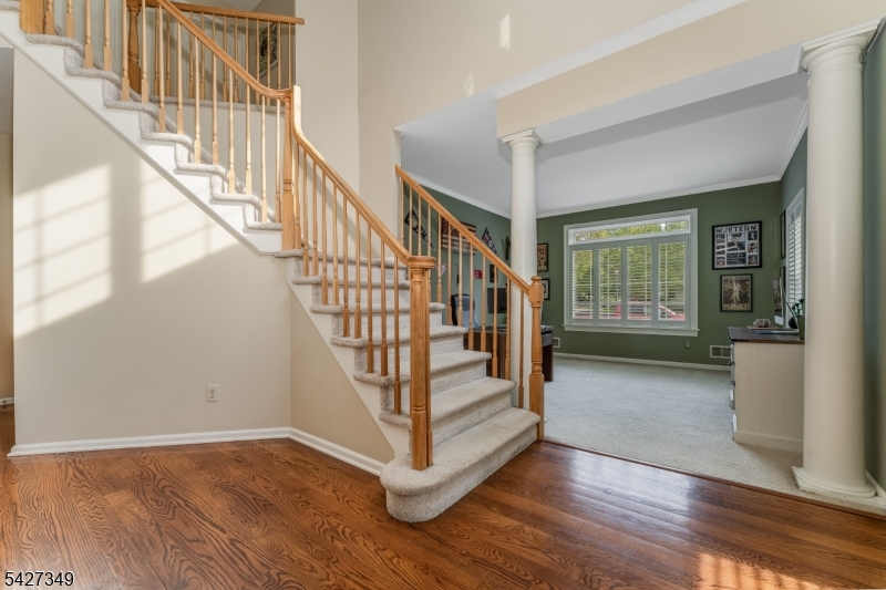 45 GRANDIN COURT