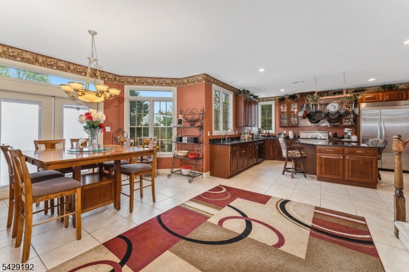 3 Kentview Ct