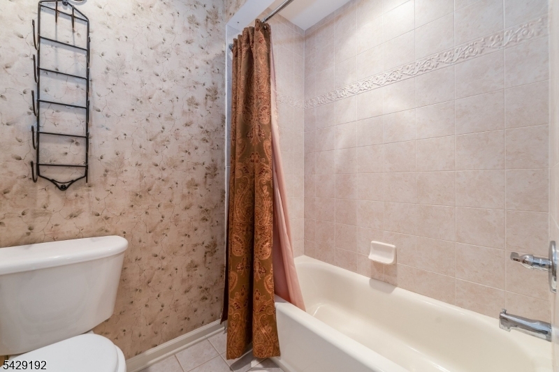 3 Kentview Ct