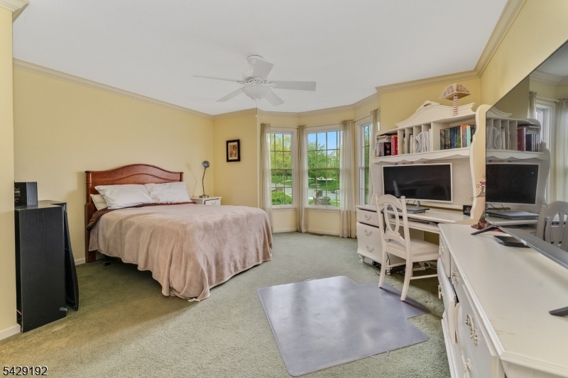 3 Kentview Ct