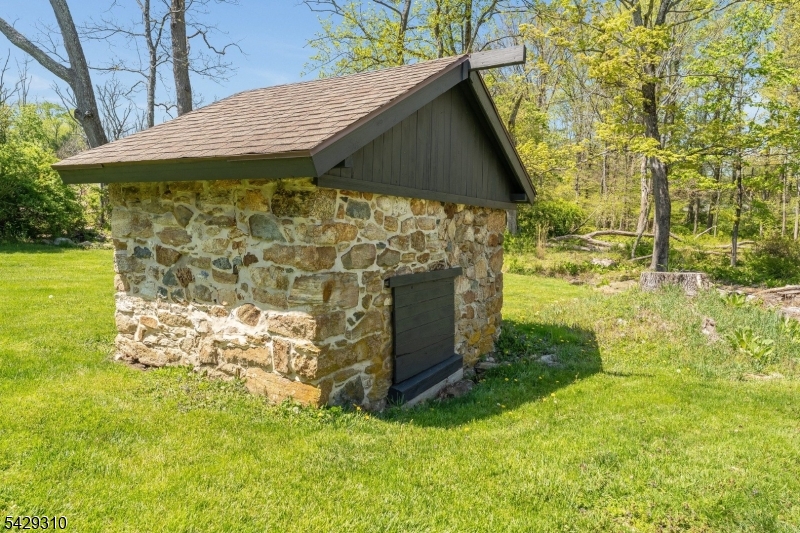 234 Califon-Cokesbury Rd