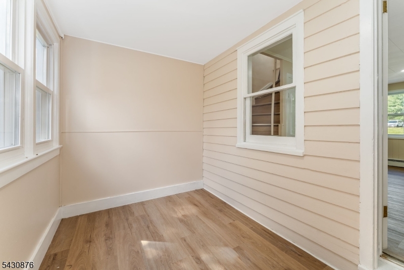 33 B Sergeantsville