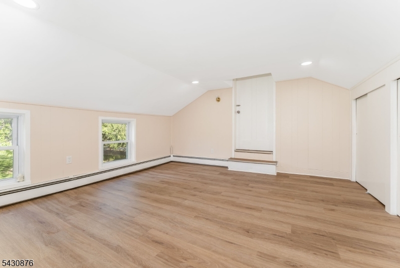 33 B Sergeantsville