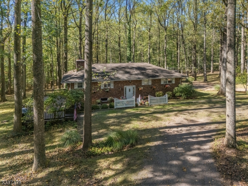 82 Hickory Corner Road