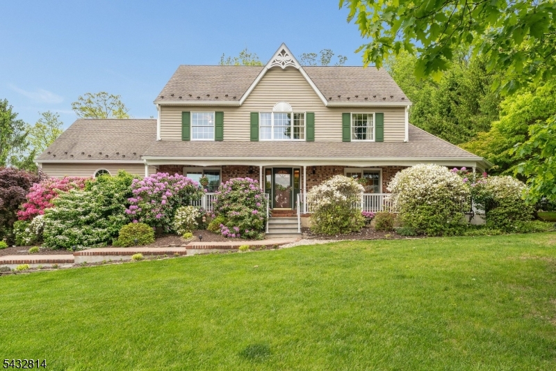 4 Drake Ct