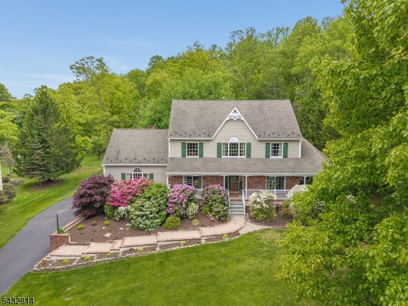 4 Drake Ct