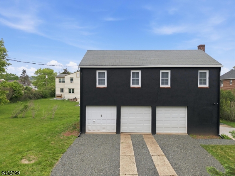 6 Highland Ave