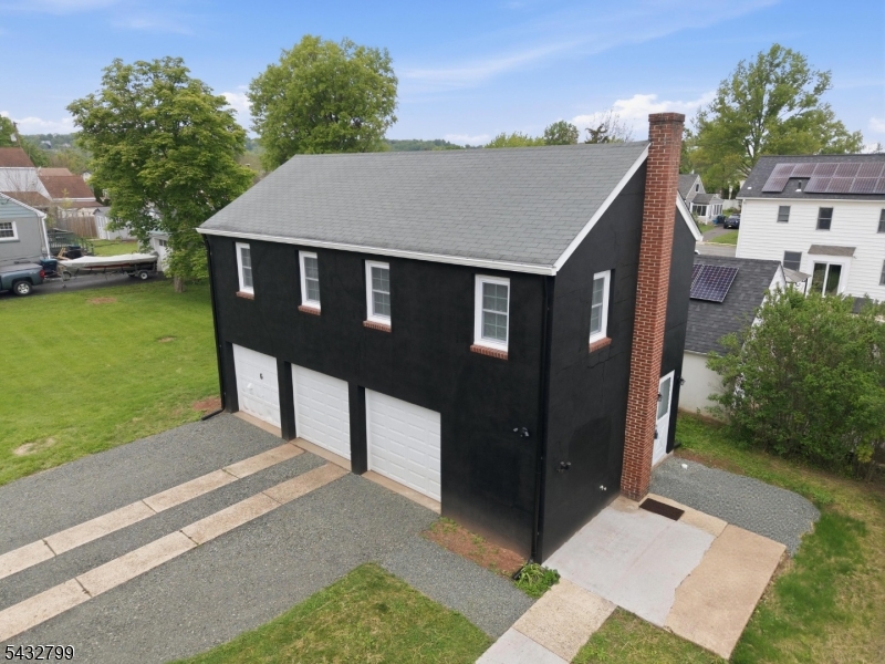 6 Highland Ave