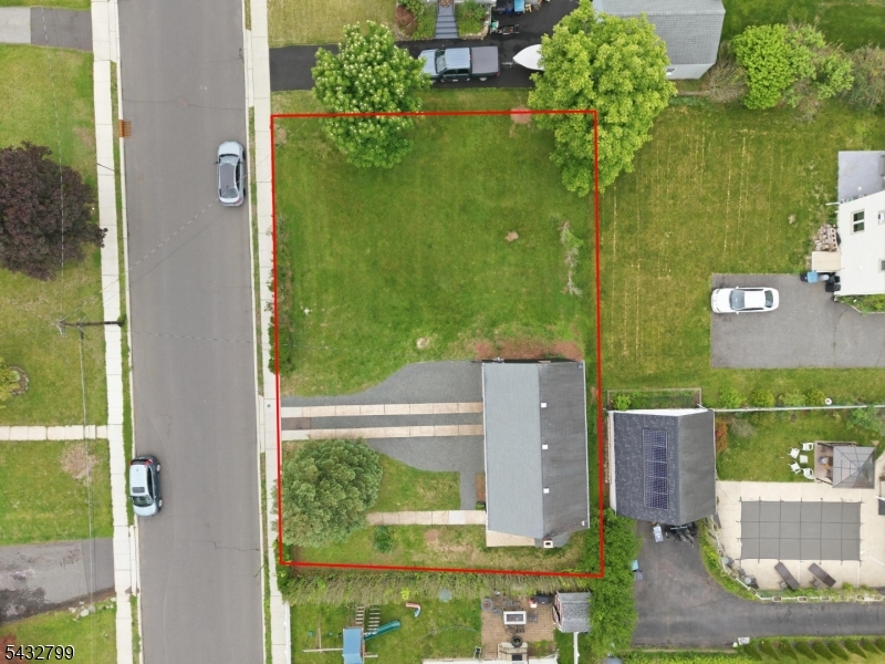 6 Highland Ave