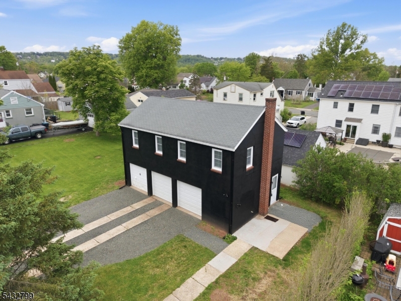 6 Highland Ave