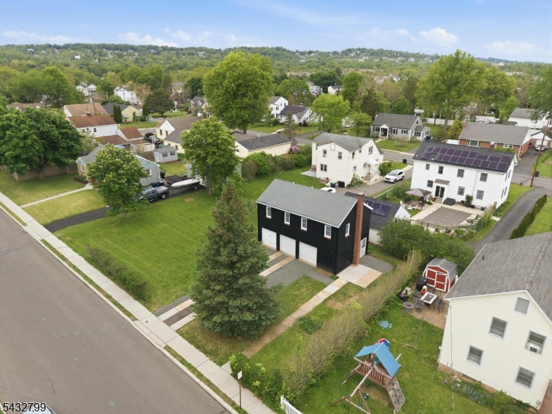 6 Highland Ave