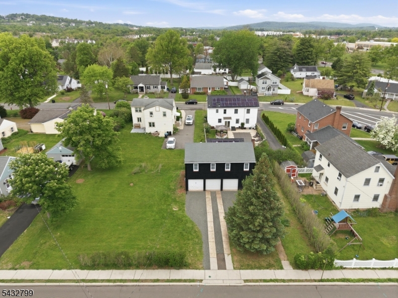 6 Highland Ave