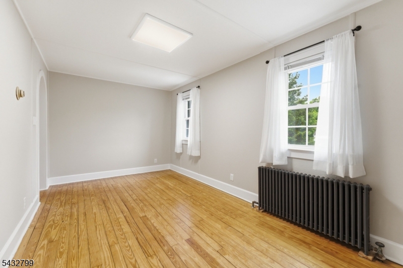 6 Highland Ave