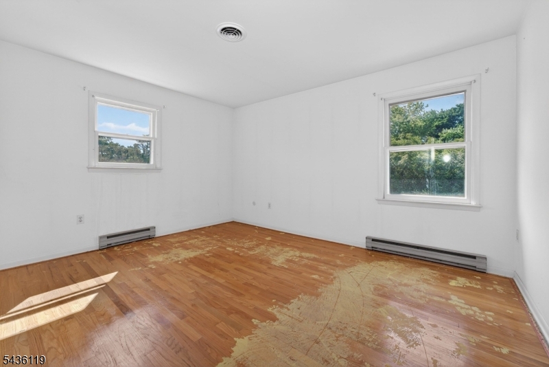 800 Lynda Rd