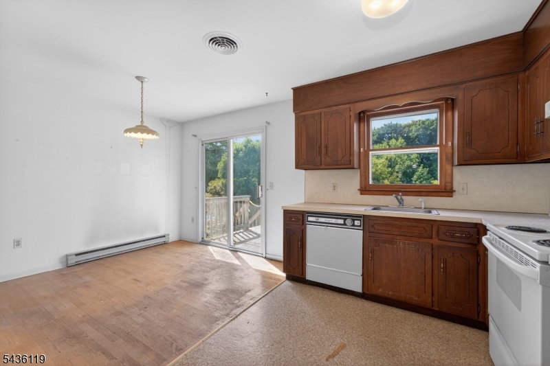 800 Lynda Rd