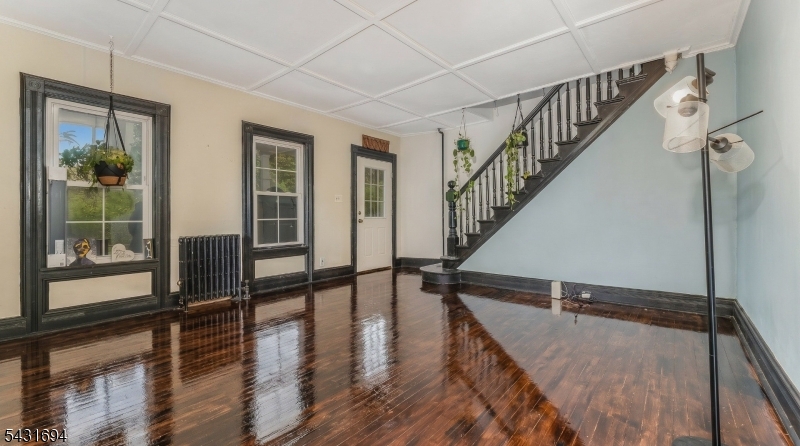 5 Springside Dr