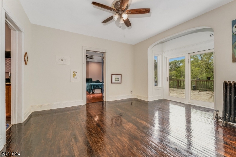 5 Springside Dr