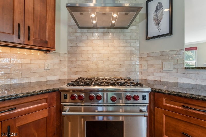 27 Kalan Farm Rd