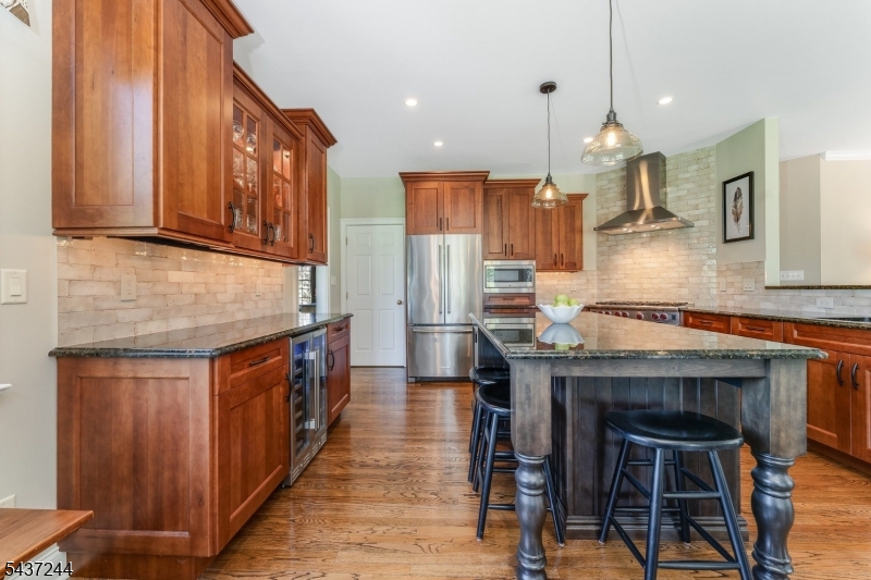 27 Kalan Farm Rd