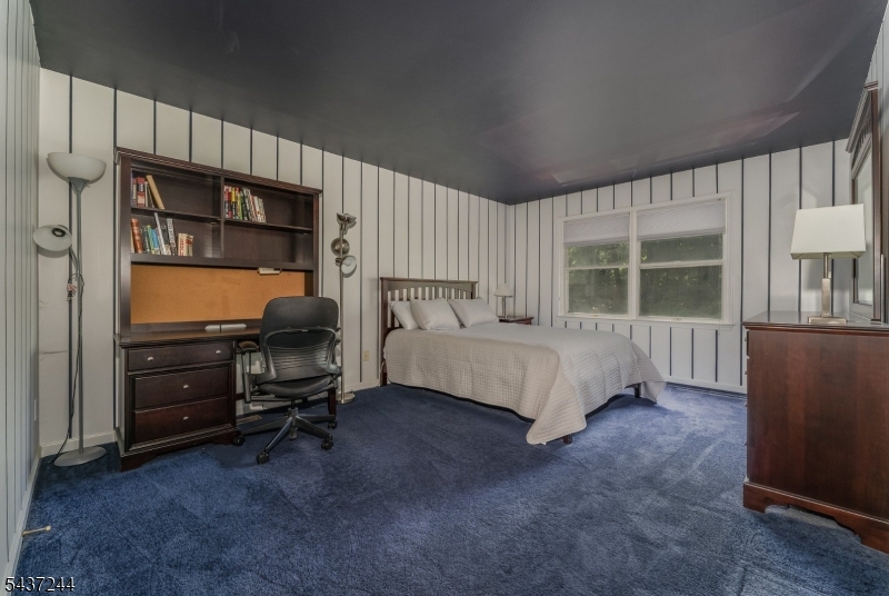 27 Kalan Farm Rd