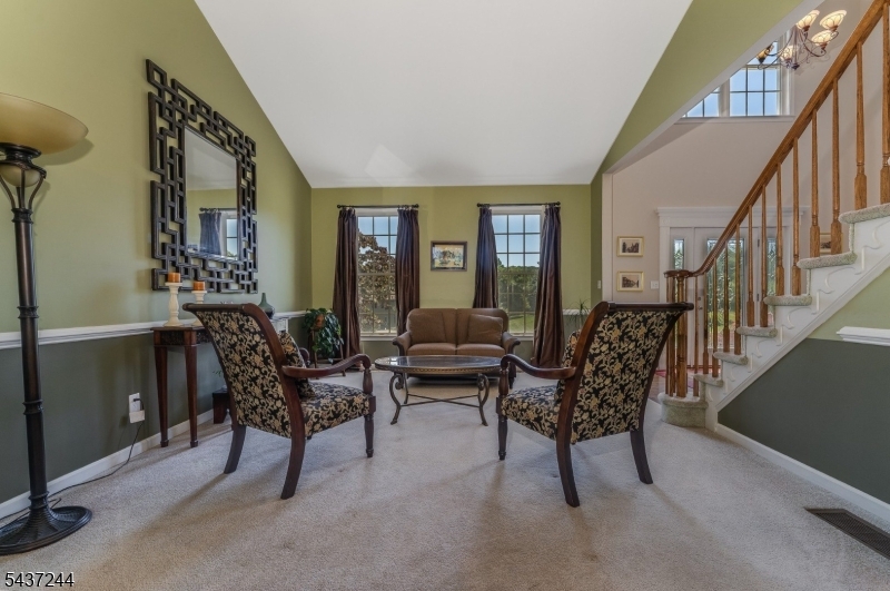 27 Kalan Farm Rd