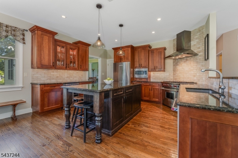 27 Kalan Farm Rd