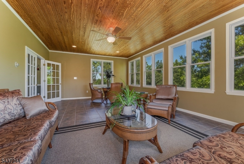27 Kalan Farm Rd