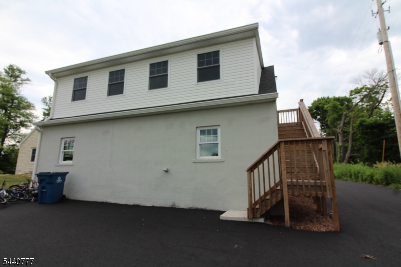 1058 State Highway12