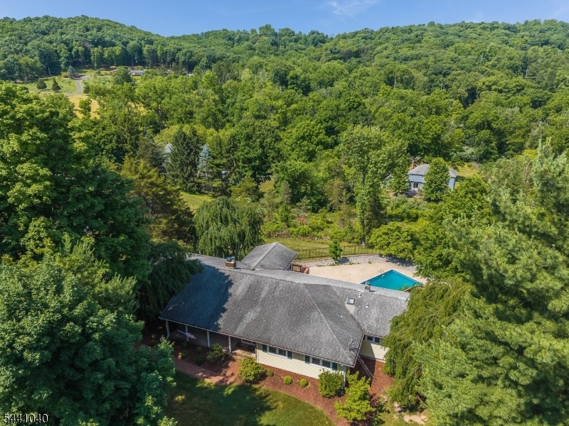 159 Old Clinton Rd