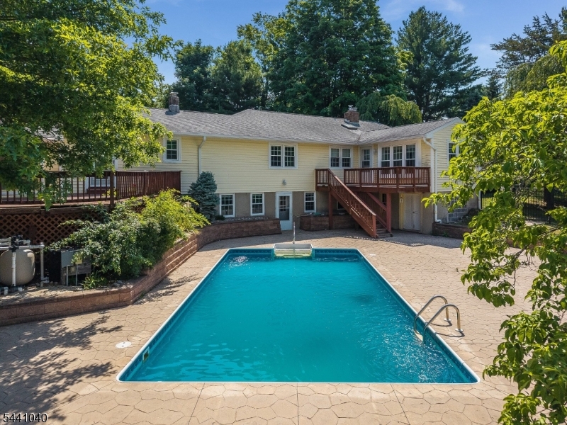 159 Old Clinton Rd