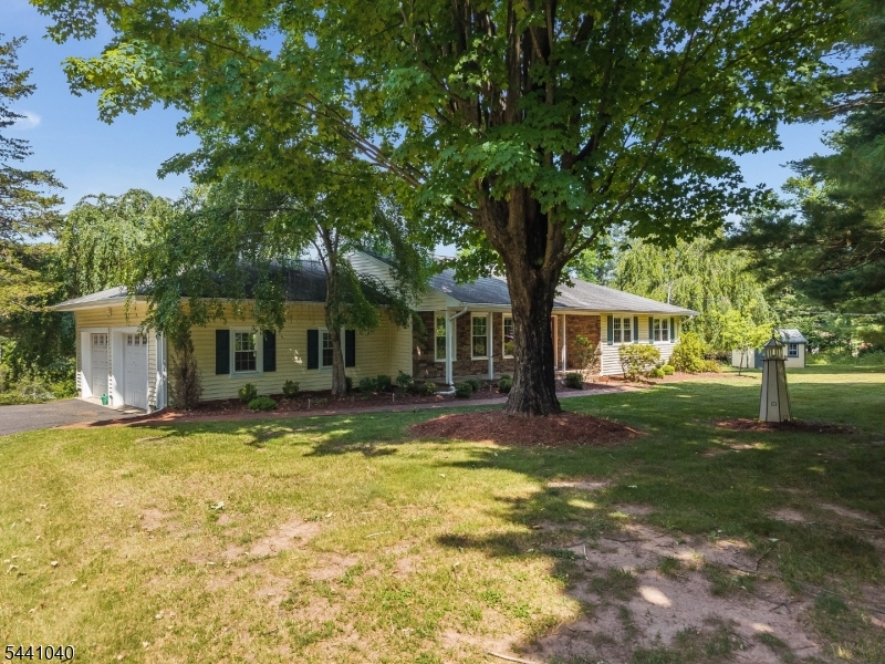 159 Old Clinton Rd
