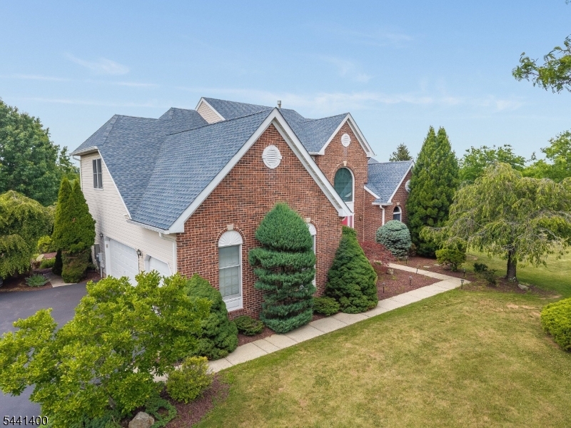 3 Stark Ct
