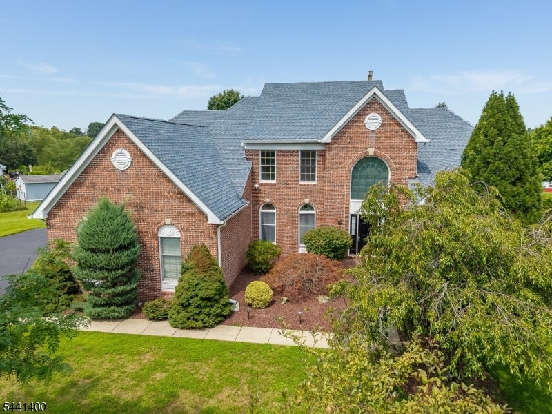 3 Stark Ct