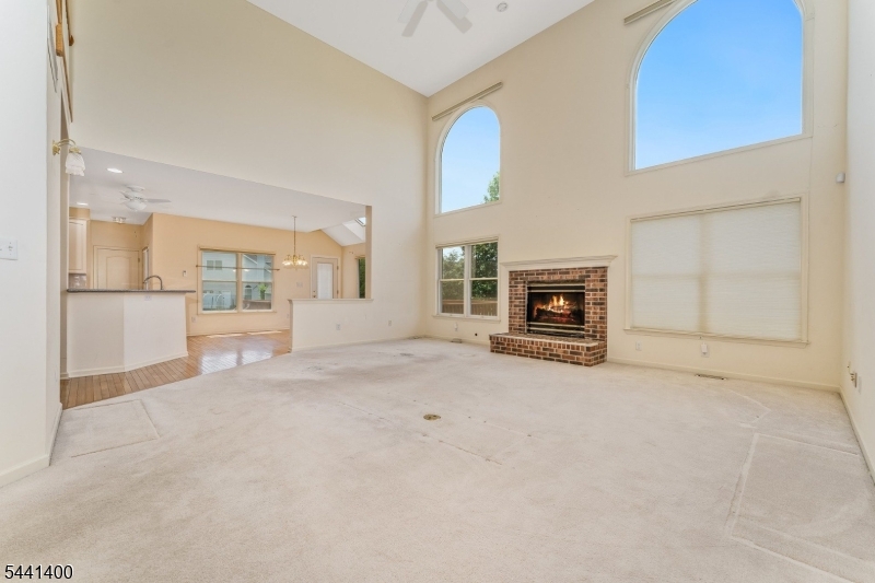 3 Stark Ct