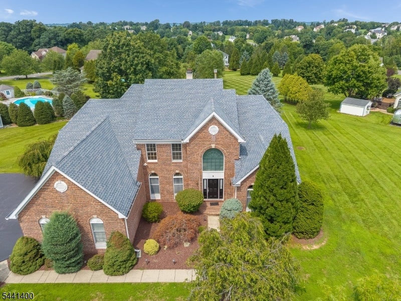 3 Stark Ct