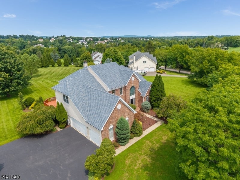 3 Stark Ct