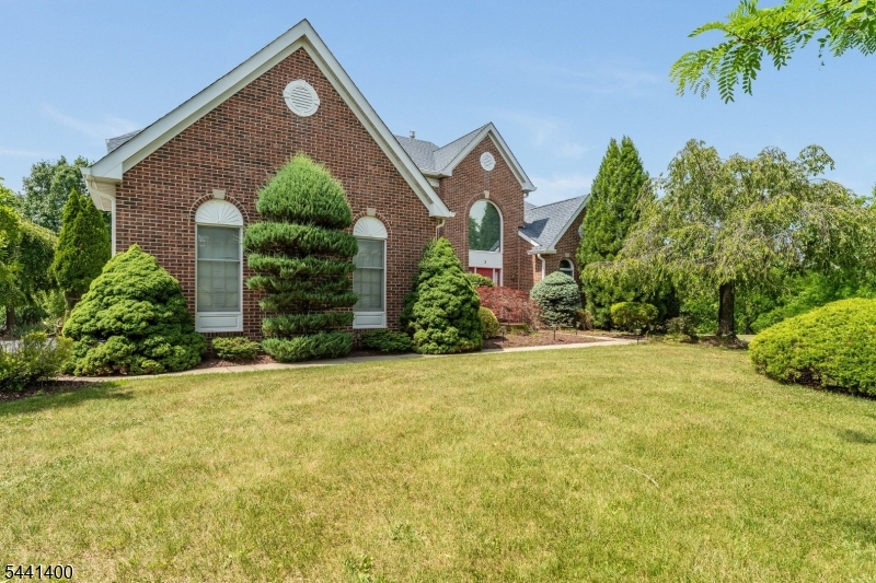 3 Stark Ct