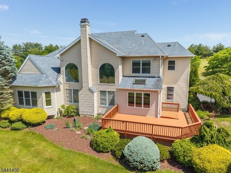 3 Stark Ct