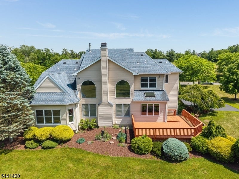 3 Stark Ct