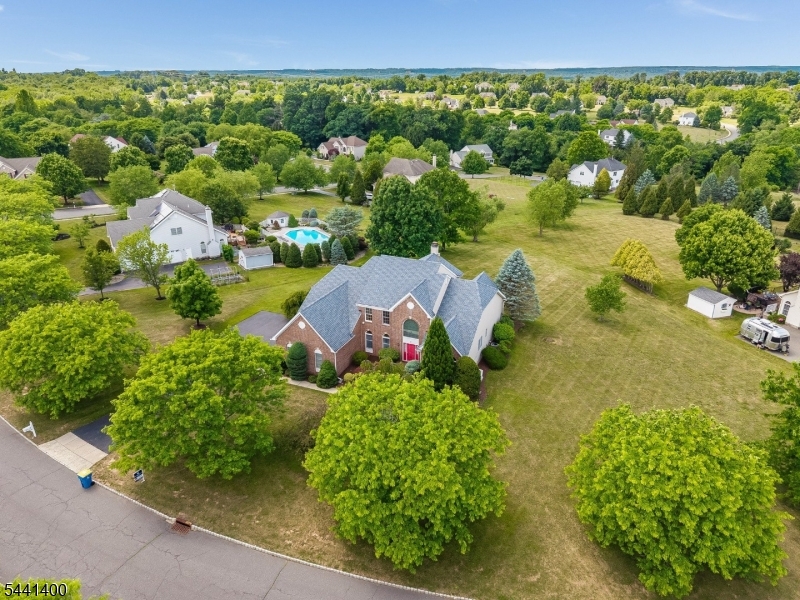 3 Stark Ct